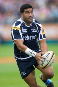 Will Hafu of Sale Sharks in action against Saracens 7s